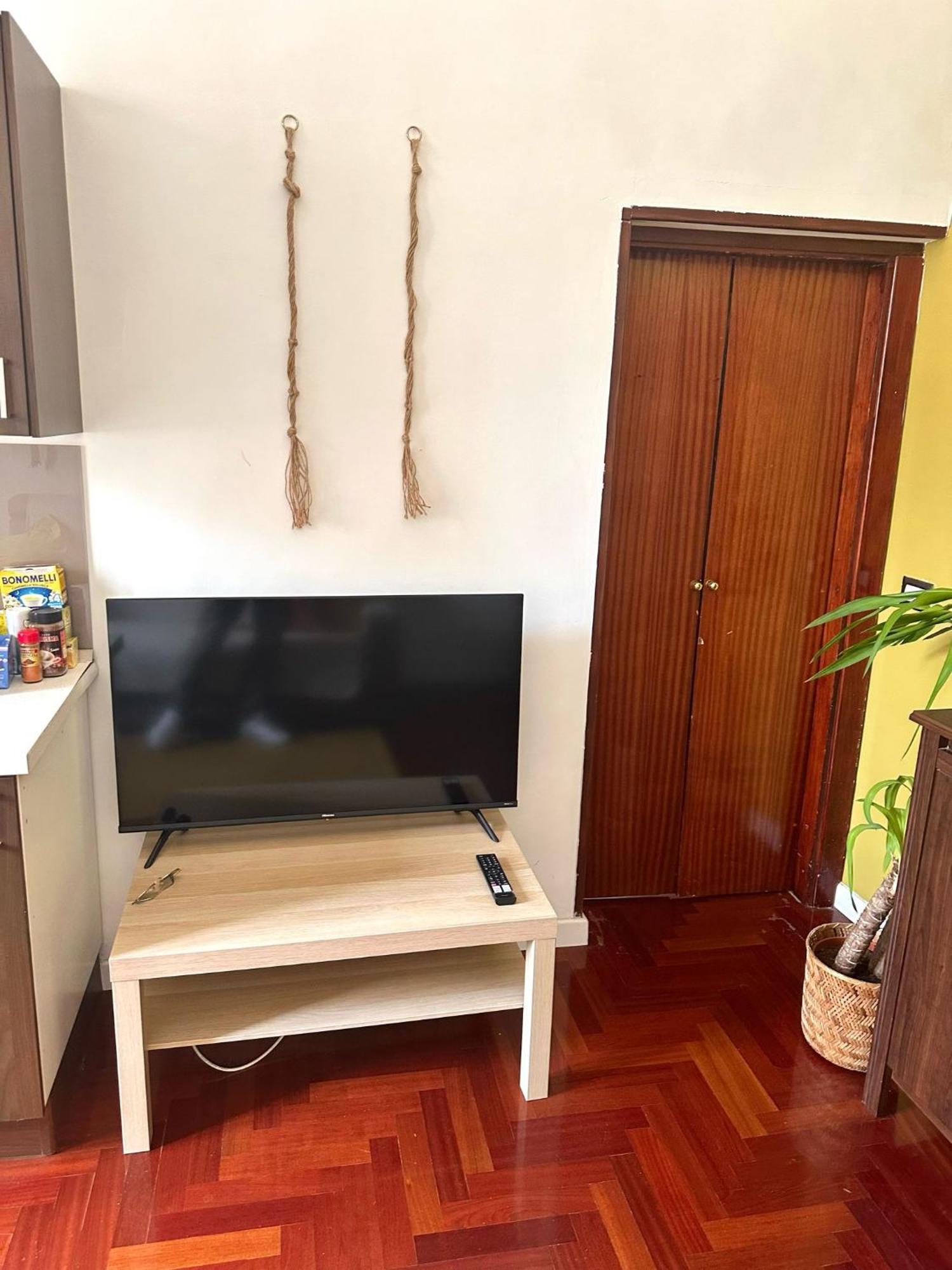 Materdei Apartments Naples Luaran gambar